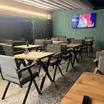 Hotel Ada Park *