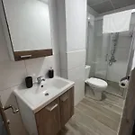 Ada Park Hotel